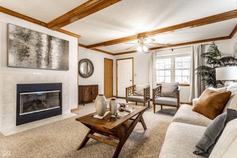 516 Cresthaven Drive Indianapolis IN 46217