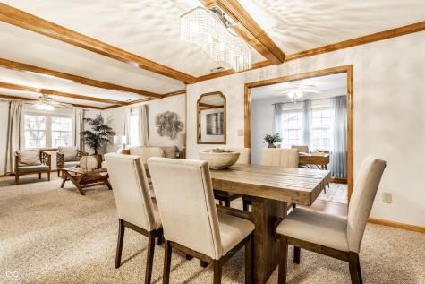 516 Cresthaven Drive Indianapolis IN 46217