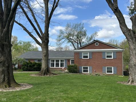 7432 Glenview Drive W Indianapolis IN 46250