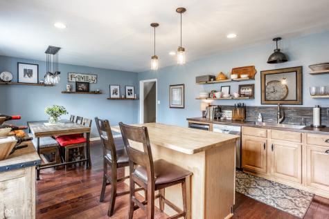 7432 Glenview Drive W Indianapolis IN 46250