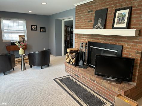 7432 Glenview Drive W Indianapolis IN 46250