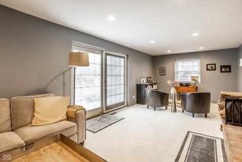 7432 Glenview Drive W Indianapolis IN 46250