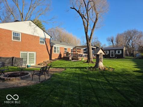 7432 Glenview Drive W Indianapolis IN 46250