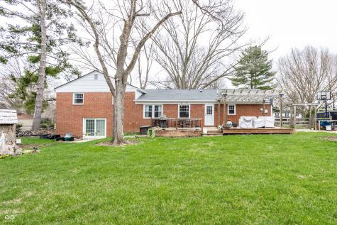 7432 Glenview Drive W Indianapolis IN 46250