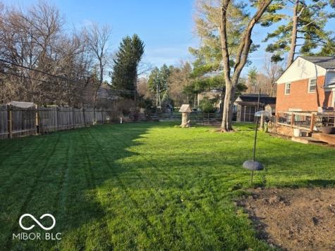 7432 Glenview Drive W Indianapolis IN 46250