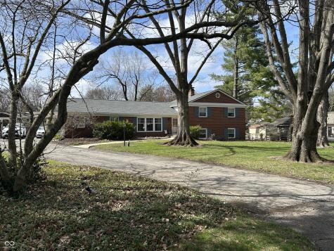 7432 Glenview Drive W Indianapolis IN 46250