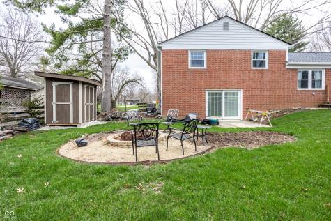 7432 Glenview Drive W Indianapolis IN 46250