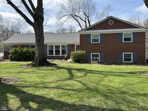 7432 Glenview Drive W Indianapolis IN 46250
