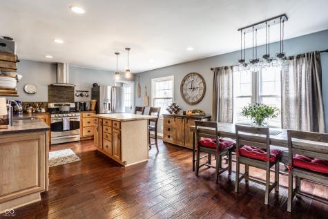 7432 Glenview Drive W Indianapolis IN 46250