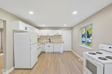 1412 Wolf Court Indianapolis IN 46229