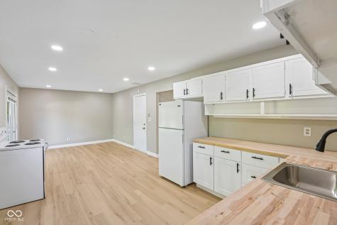 1412 Wolf Court Indianapolis IN 46229