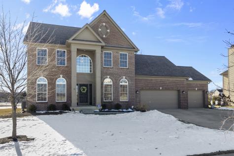 8841 Weather Stone Crossing Zionsville IN 46077