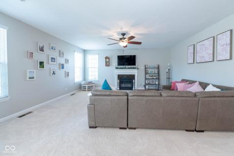 5852 Sunnyvalle Drive Bargersville IN 46106