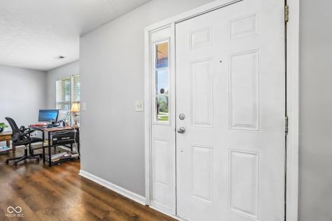 7156 History Court Indianapolis IN 46239