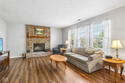 7156 History Court Indianapolis IN 46239