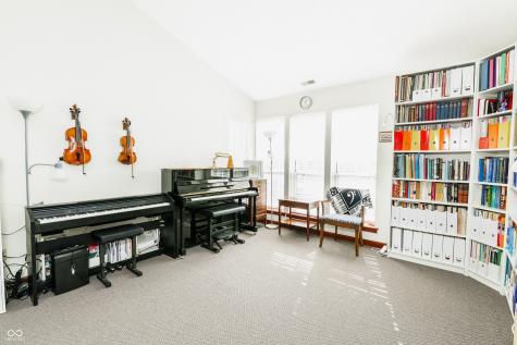 904 Brendon Drive Plainfield IN 46168