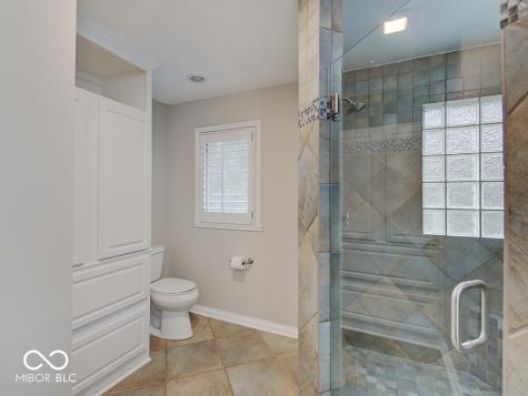 1722 Woodcroft Court Greenwood IN 46143