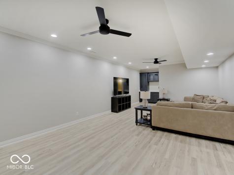 1722 Woodcroft Court Greenwood IN 46143