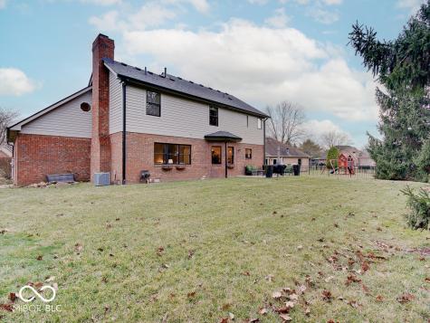 1722 Woodcroft Court Greenwood IN 46143