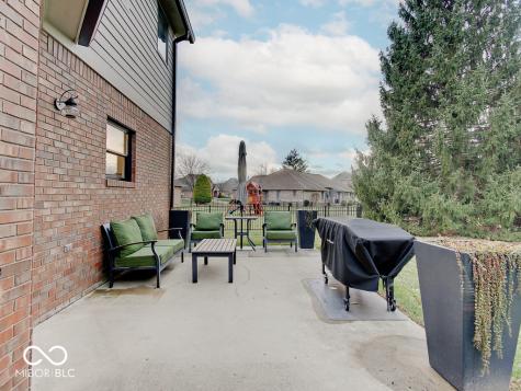 1722 Woodcroft Court Greenwood IN 46143