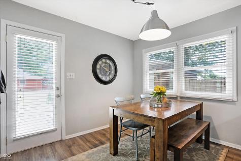 8046 Meadow Lane Indianapolis IN 46227