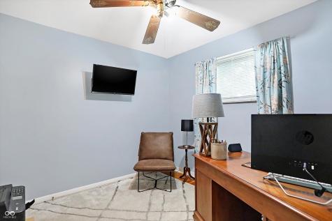 8046 Meadow Lane Indianapolis IN 46227