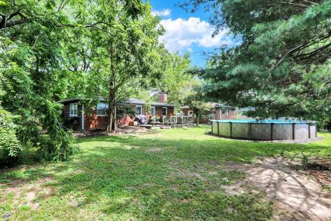 8046 Meadow Lane Indianapolis IN 46227