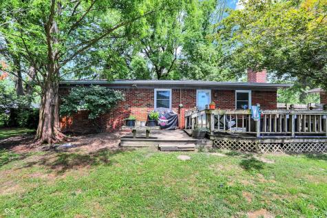 8046 Meadow Lane Indianapolis IN 46227
