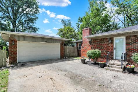8046 Meadow Lane Indianapolis IN 46227