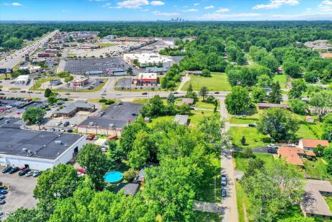 8046 Meadow Lane Indianapolis IN 46227