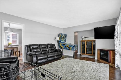 8046 Meadow Lane Indianapolis IN 46227