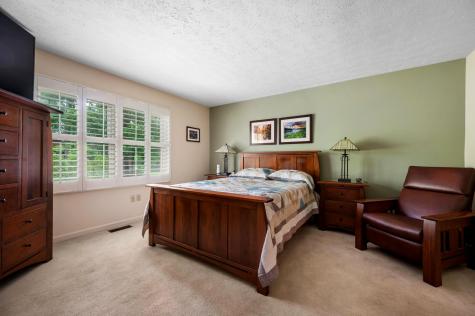 7066 Steinmeier Drive W Indianapolis IN 46220