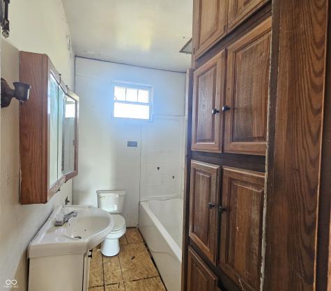 234 E Commerce Street Dunkirk IN 47336