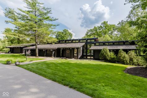 1616 W 116th Street Carmel IN 46032