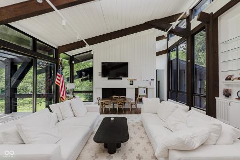 1616 W 116th Street Carmel IN 46032