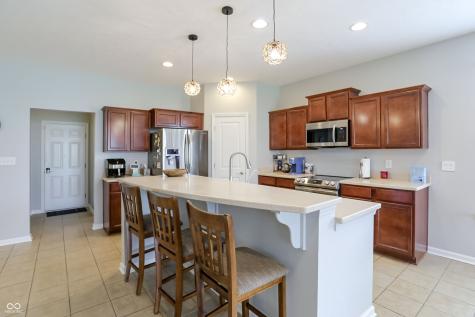 4980 Ozark Lane Indianapolis IN 46239
