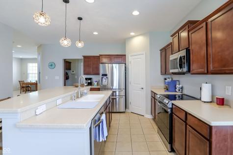 4980 Ozark Lane Indianapolis IN 46239