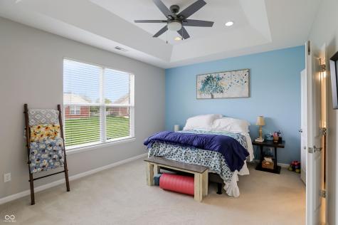 4980 Ozark Lane Indianapolis IN 46239