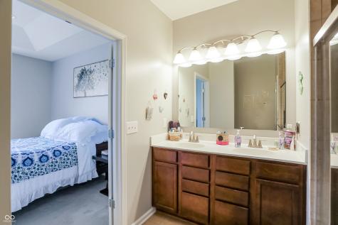 4980 Ozark Lane Indianapolis IN 46239