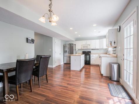 7611 Penguin Circle Indianapolis IN 46239