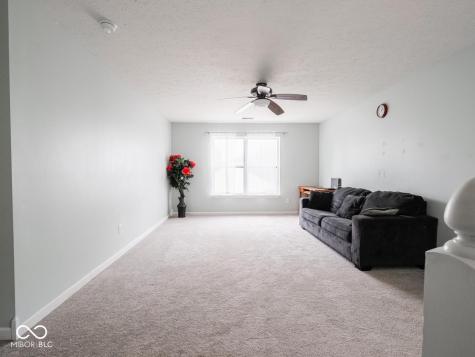 7611 Penguin Circle Indianapolis IN 46239