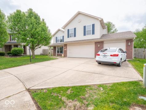 7611 Penguin Circle Indianapolis IN 46239