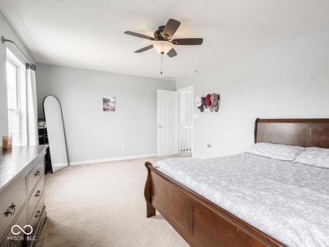 7611 Penguin Circle Indianapolis IN 46239