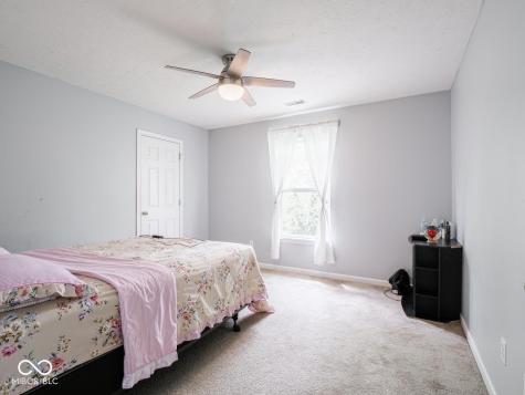 7611 Penguin Circle Indianapolis IN 46239