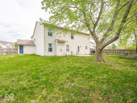7611 Penguin Circle Indianapolis IN 46239