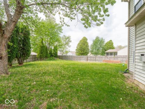 7611 Penguin Circle Indianapolis IN 46239