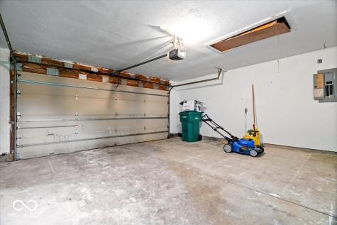 7656 Camberwood Drive Indianapolis IN 46268