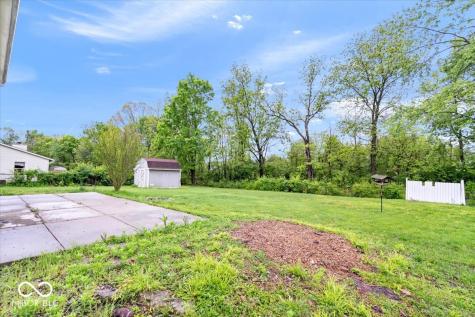 7656 Camberwood Drive Indianapolis IN 46268