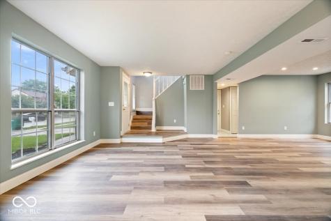 7656 Camberwood Drive Indianapolis IN 46268