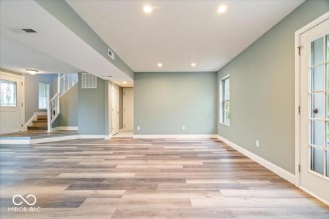 7656 Camberwood Drive Indianapolis IN 46268